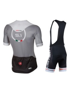 Conjunto de ciclismo Castelli: comodidad y estilo para tus paseos en verano 2