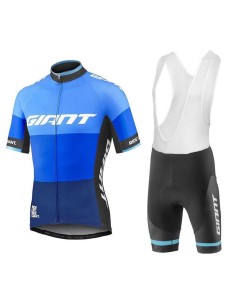 Conjunto corto de ciclismo Giant: comodidad y estilo para tus paseos veraniegos