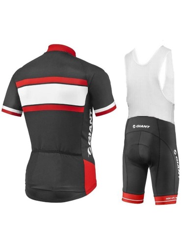 Conjunto corto de ciclismo Giant: comodidad y calidad para tus rutas