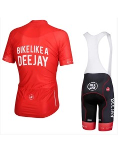 Conjunto corto de ciclismo Castelli: comodidad y estilo para tus rutas de verano 2