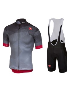 Conjunto de ciclismo Castelli: comodidad y estilo para tus rutas