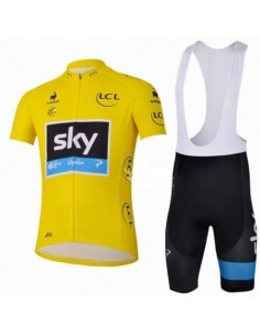 Conjunto de ciclismo SKY: comodidad y frescura para tus paseos de verano