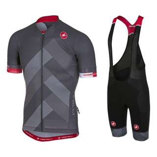 Equipación de ciclismo Castelli: comodidad y estilo para tus rutas