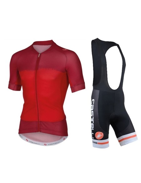 Conjunto de ciclismo Castelli: comodidad y estilo para tus rutas de verano