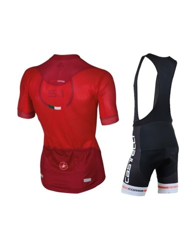 Conjunto de ciclismo Castelli: comodidad y estilo para tus rutas de verano
