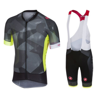 Conjunto corto de ciclismo Castelli: comodidad y estilo para tus paseos
