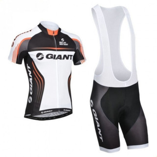 Conjunto corto de ciclismo Giant: comodidad y estilo para tus paseos veraniegos