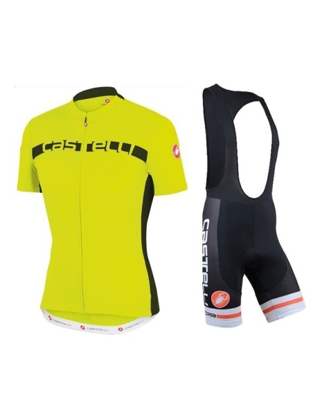 "Conjunto corto de ciclismo Castelli: comodidad y frescura para tus pedaleadas"
