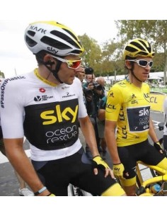 Conjunto de Ciclismo SKY: Comodidad y Estilo para tus Paseos de Verano