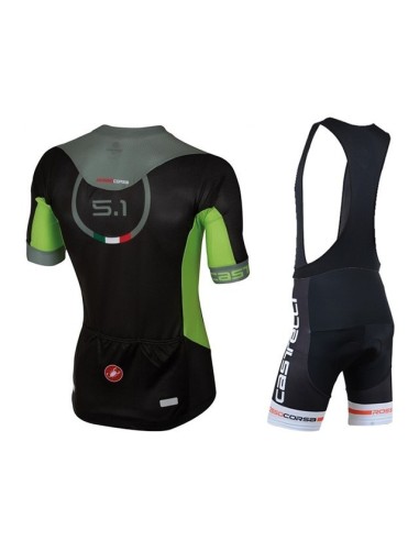 Conjunto corto de ciclismo Castelli: comodidad y estilo para tus rutas