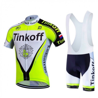Equipación de ciclismo Tinkoff: comodidad y estilo para tus rutas