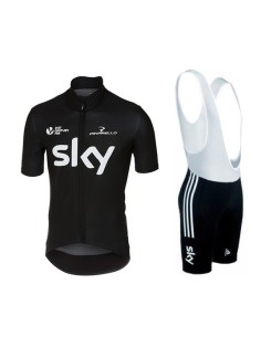 Conjunto de ciclismo SKY: comodidad y estilo para tus rutas de verano