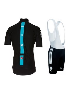 Conjunto de ciclismo SKY: comodidad y estilo para tus rutas de verano 2