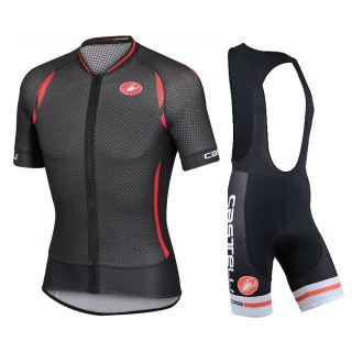 Conjunto corto de ciclismo Castelli: comodidad y frescura para tus rutas