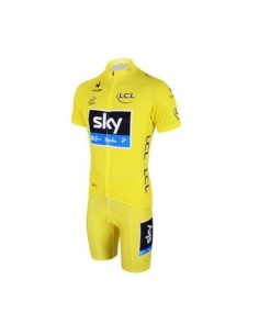 Conjunto de ciclismo SKY: comodidad y estilo para tus rutas este verano