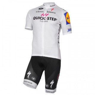 Equipación de ciclismo Quick Step: comodidad y frescura para tus paseos de verano