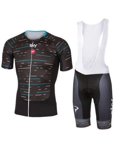 Conjunto de ciclismo SKY: comodidad y frescura para tus rutas en verano