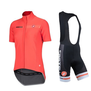 Conjunto corto de ciclismo Castelli: comodidad y estilo para tus rutas de verano