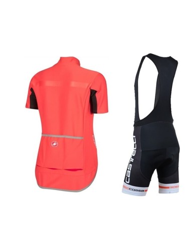 Conjunto corto de ciclismo Castelli: comodidad y estilo para tus rutas de verano
