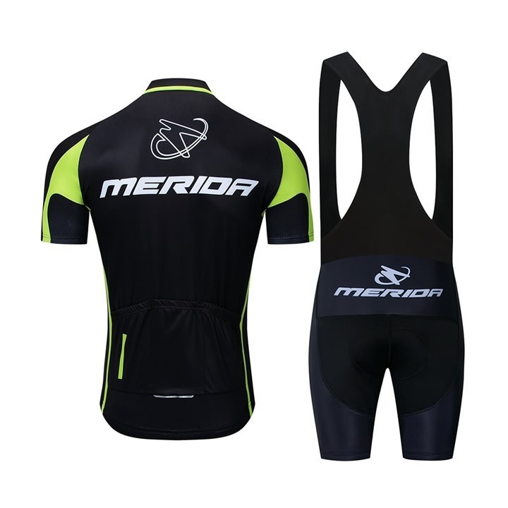 Conjunto de Ciclismo Corto Merida: Comodidad y Estilo para el Verano