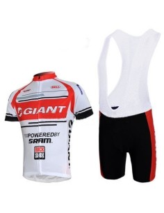 Conjunto de ciclismo corto Giant: comodidad y frescura para tus rutas