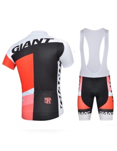 Conjunto corto de ciclismo Giant: comodidad y frescura para tus paseos 2
