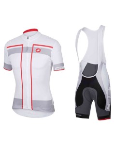Conjunto de ciclismo Castelli: comodidad y estilo para tus paseos de verano