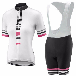 Conjunto corto de ciclismo Liv: comodidad y calidad para tus paseos de verano