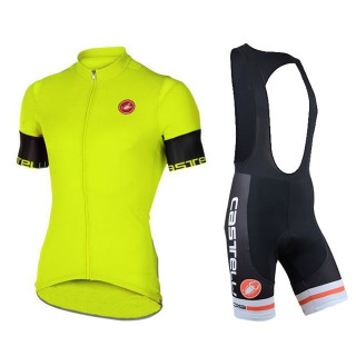 Conjunto de ciclismo Castelli: comodidad y estilo para tus rutas de verano