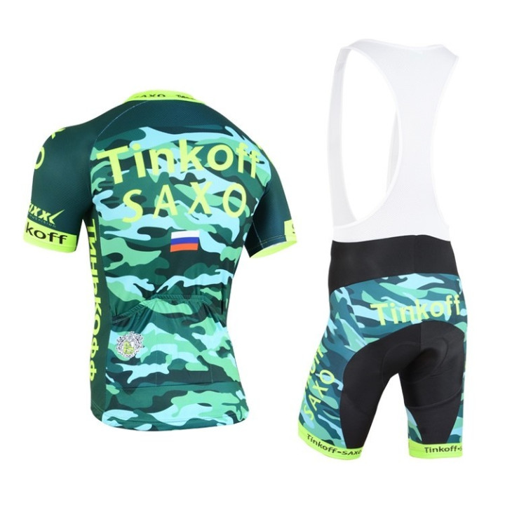 Conjunto de ciclismo Tinkoff: comodidad y frescura para tus rutas en verano