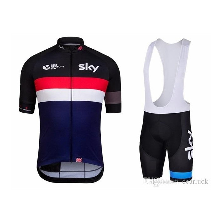 Conjunto de ciclismo corto SKY: comodidad y frescura para tus rutas