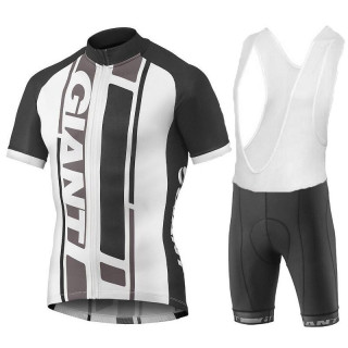 Conjunto de ciclismo corto Giant: comodidad y estilo para tus rutas