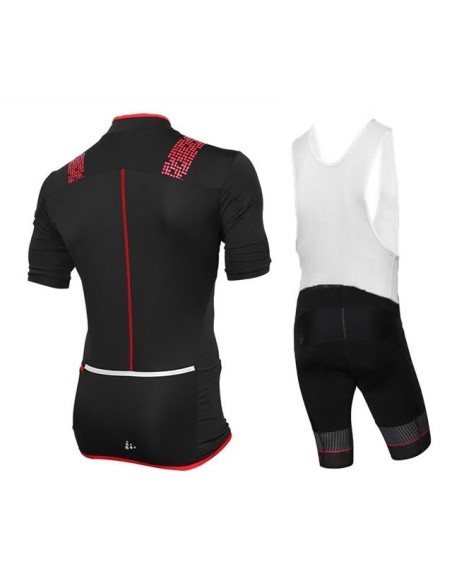 Conjunto de ciclismo Craft: comodidad y frescura para tus paseos de verano