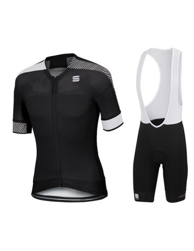 Conjunto corto de ciclismo Sportfull: comodidad y calidad para tus rutas
