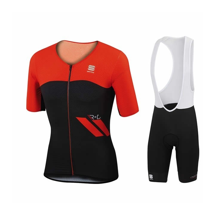Conjunto corto de ciclismo Sportfull: comodidad y calidad para tus rutas