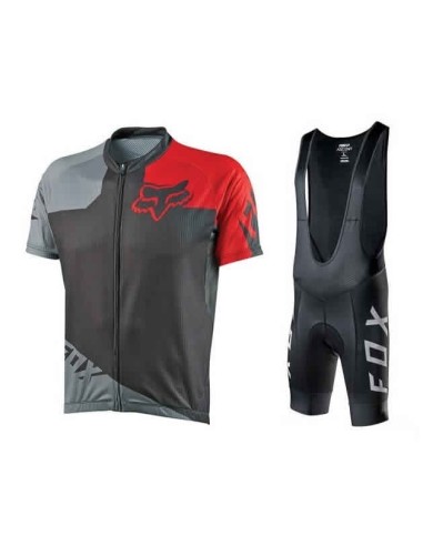 Conjunto corto de ciclismo Fox: comodidad y frescura para tus rutas