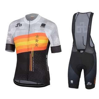 Conjunto corto de ciclismo Sportfull: comodidad y frescura para tus rutas