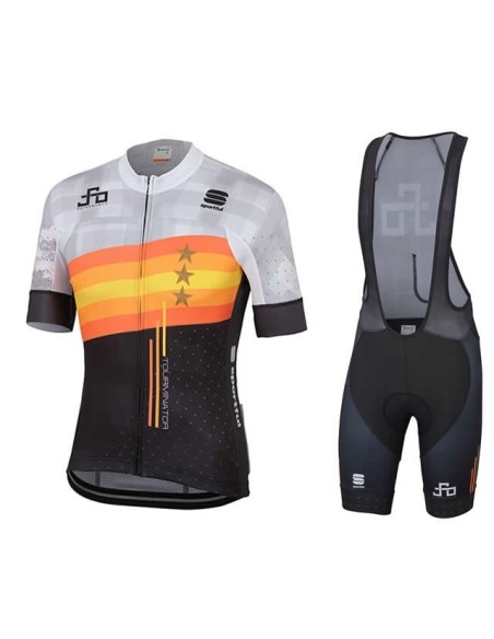 Conjunto corto de ciclismo Sportfull: comodidad y frescura para tus rutas