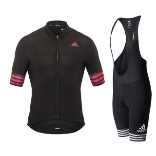 Conjunto corto de ciclismo Adidas: comodidad y estilo para tus paseos
