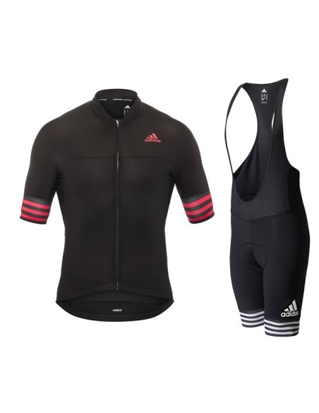 Conjunto corto de ciclismo Adidas: comodidad y estilo para tus paseos