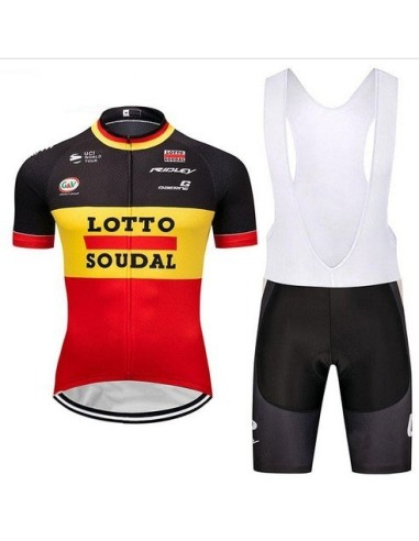 Conjunto corto de ciclismo Lotto: comodidad y frescura para tus rutas