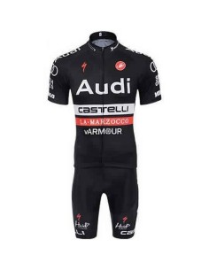 Conjunto corto de ciclismo Audi: comodidad y estilo para tus paseos
