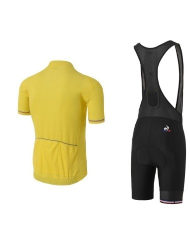 Conjunto Corto de Ciclismo Le Coq Sportif: Comodidad y Estilo para el Verano