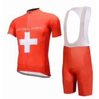 Conjunto corto de ciclismo Suiza: comodidad y estilo para tus rutas