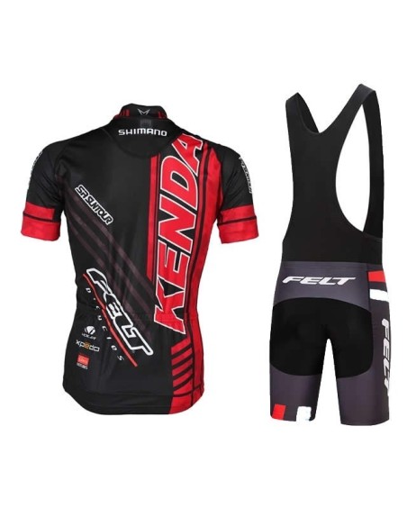 Equipación de ciclismo Kenda: comodidad y frescura para tus rutas