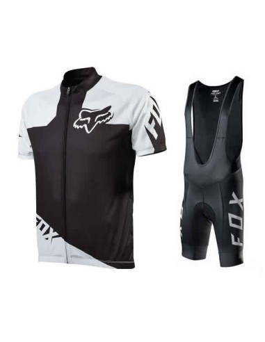 Conjunto de ciclismo corto Fox: comodidad y calidad para tus paseos