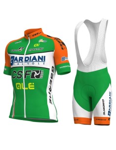 Conjunto corto de ciclismo Bardiani: comodidad y estilo para tus paseos
