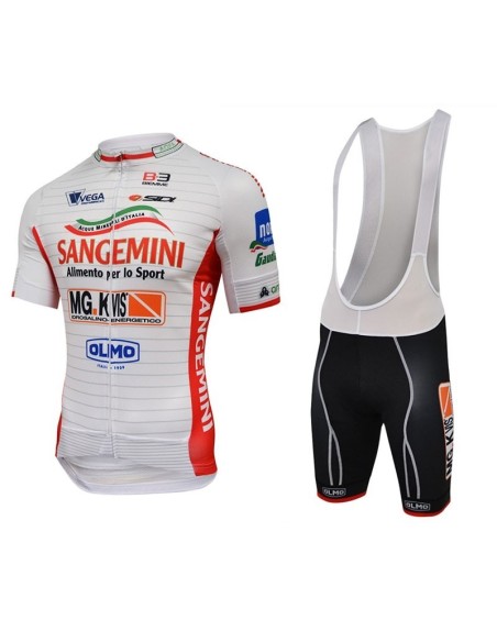 Equipación de ciclismo Sangemini: comodidad y frescura para tus rutas