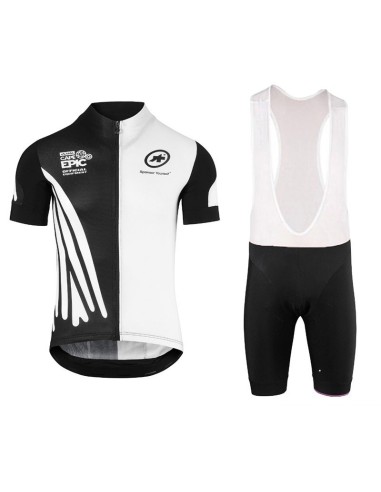Conjunto de ciclismo Assos: comodidad y frescura para tus paseos de verano