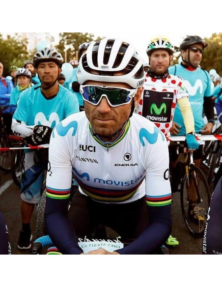 Conjunto de Ciclismo Movistar: Comodidad y Estilo para tus Rutas